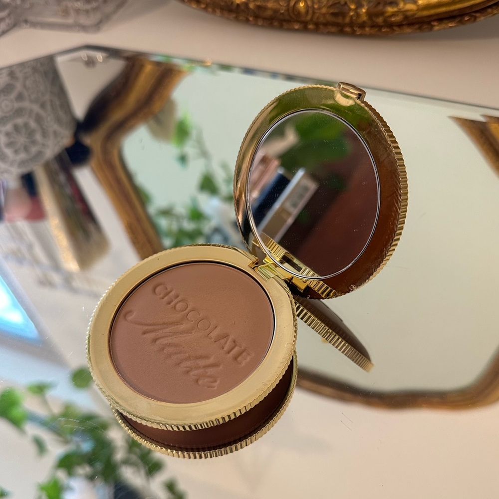 Too Faced Chocolate Soleil Matte Bronzer